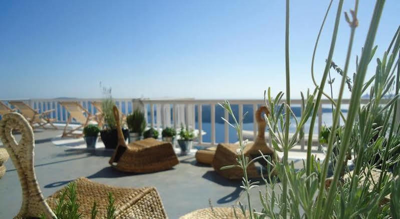 Porto Carra Hotell Fira  Exteriör bild